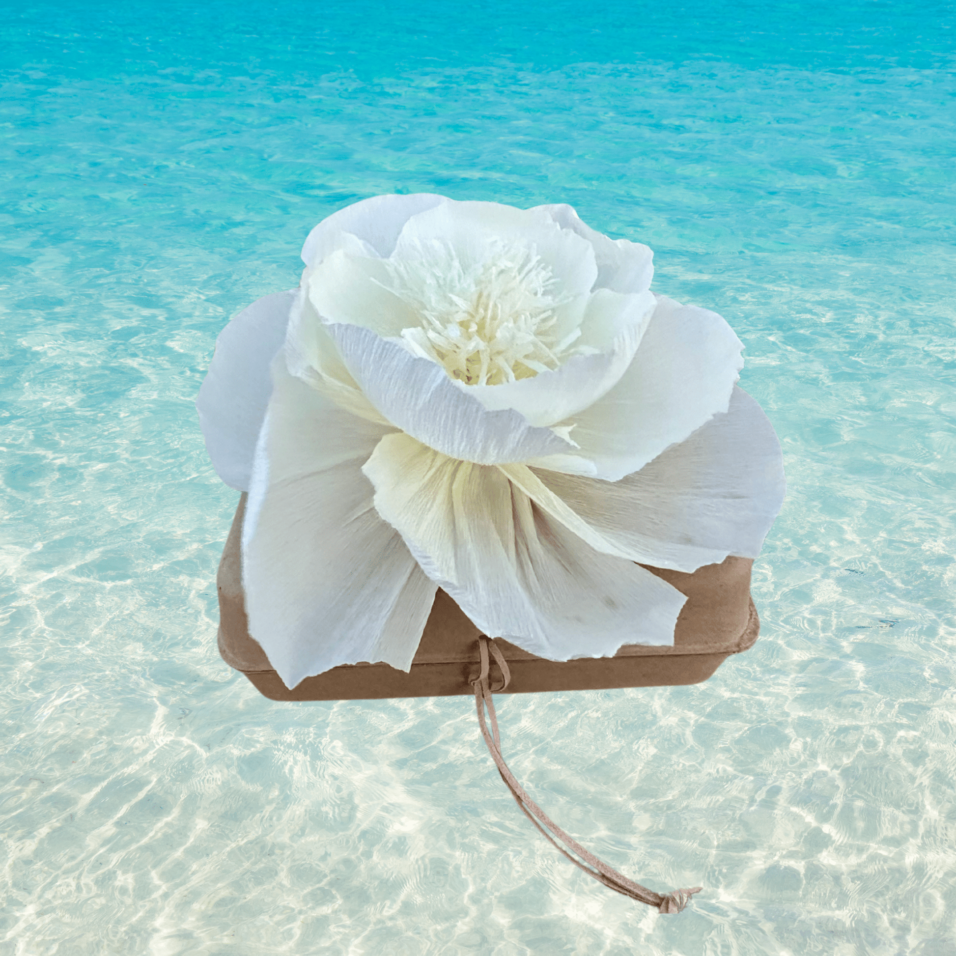 Pachamama Farewell Kit - Biodegradable Urn with Crepe Paper Flower Pachamama Tributes